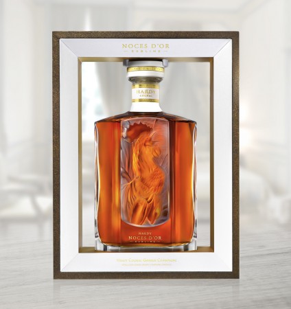 дизайн упаковки коньяка NOCES D’OR SUBLIME