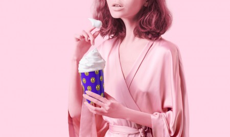 Tomatdesign создал провокационную айдентику для ресторана "Grand Урюк"