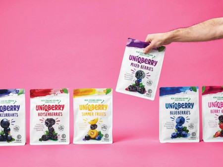 дизайн упаковки замороженных фруктов и ягод Uniqberry
