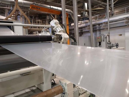 Туркменбашинский комплекс нефтеперерабатывающих заводов начал выпускать БОПП-плёнку