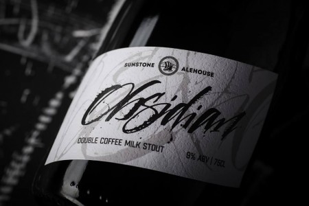 дизайн этикетки пива Obsidian