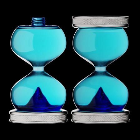 Labelmaker упаковал джин в песочные часы