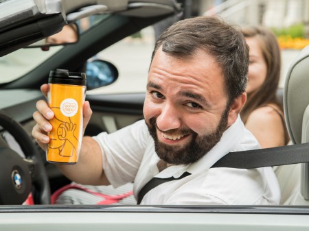 Brand hub разработал фирменный стиль для "Естьбери"