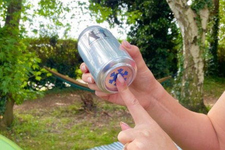 Банка Cool Can сама охлаждает напитки