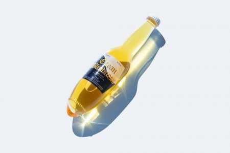 Японское агентство Kenji Abe разработало пивную бутылку с закруглённым дном