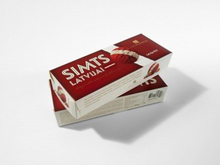 Food Union выпустил мороженое в цветах латвийского флага