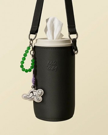 Otvetdesign разработали честный бренд косметики для молодых родителей и детей МААМ